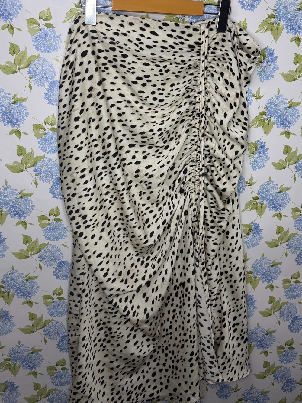 Cider Cream and Black Dalmatian-Spot skirt 3XL